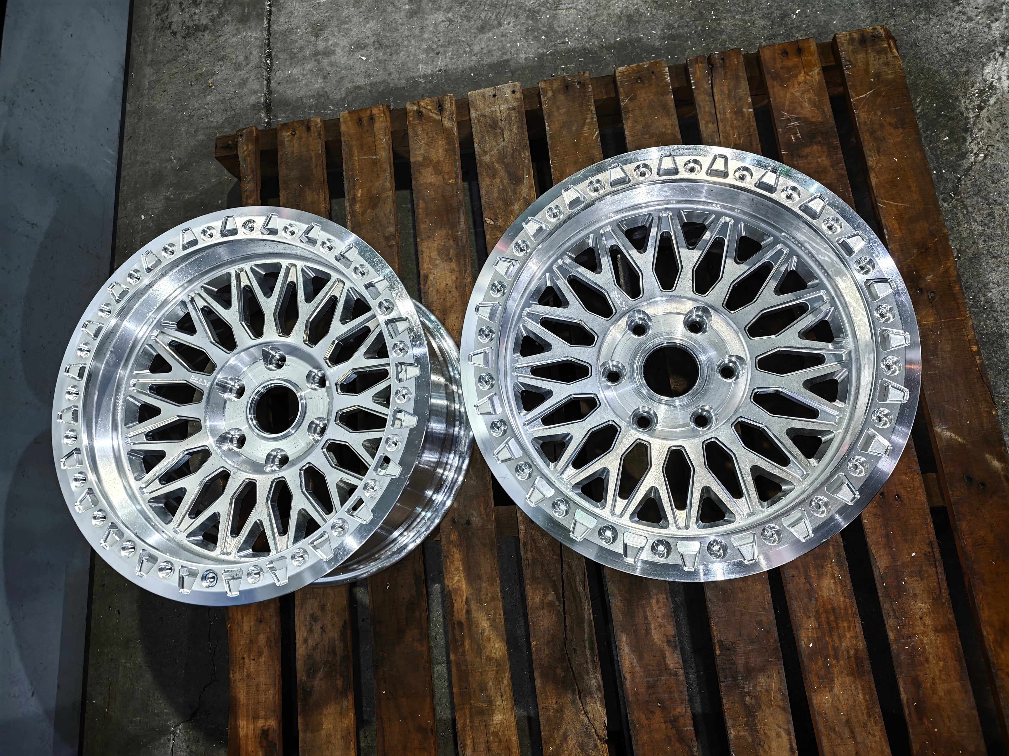 simulated beadlock wheels for truck - csl-8 avent